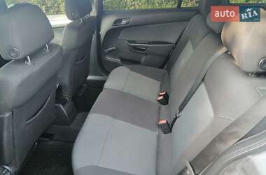 Універсал Opel Astra 2006 в 