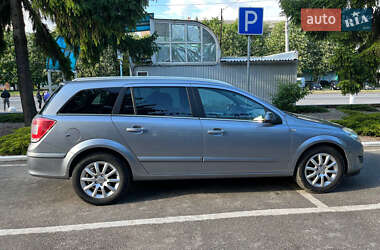 Универсал Opel Astra 2007 в 