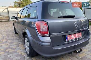 Универсал Opel Astra 2005 в 
