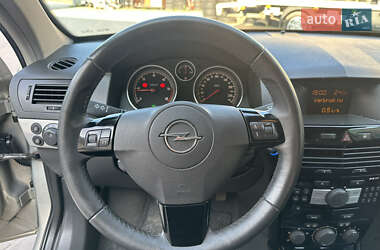 Універсал Opel Astra 2007 в 