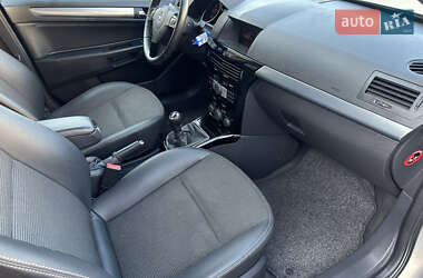 Універсал Opel Astra 2007 в 