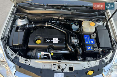 Універсал Opel Astra 2007 в 