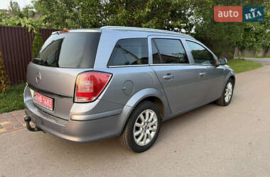 Універсал Opel Astra 2009 в Борисполі