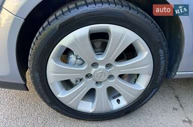 Хетчбек Opel Astra 2009 в 