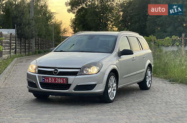 Универсал Opel Astra 2005 в 