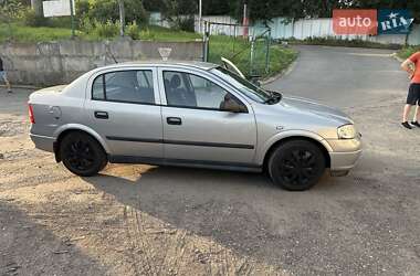 Седан Opel Astra 2007 в Вышгороде