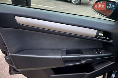 Універсал Opel Astra 2007 в 