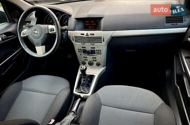 Універсал Opel Astra 2007 в 