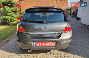 Хэтчбек Opel Astra 2009 в 