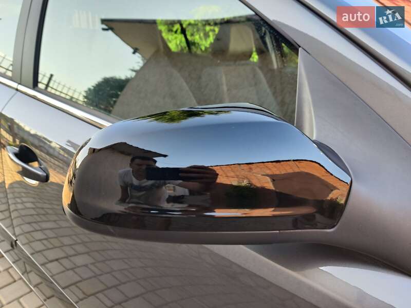 Хетчбек Opel Astra 2009 в Полтаві