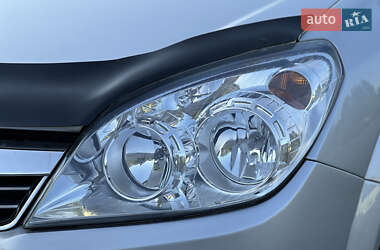 Универсал Opel Astra 2008 в 