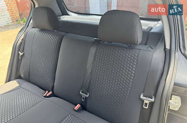 Хэтчбек Opel Astra 2006 в 
