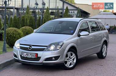 Універсал Opel Astra 2009 в 