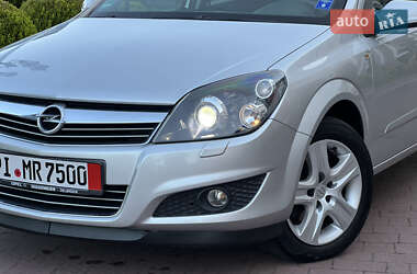 Універсал Opel Astra 2009 в 