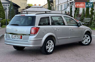Універсал Opel Astra 2009 в 