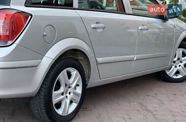 Універсал Opel Astra 2009 в 