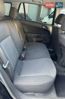 Универсал Opel Astra 2010 в 