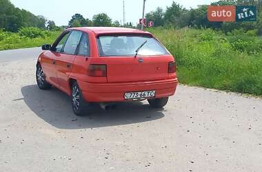 Хэтчбек Opel Astra 1996 в 