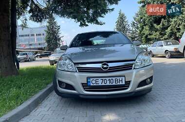 Хэтчбек Opel Astra 2008 в 