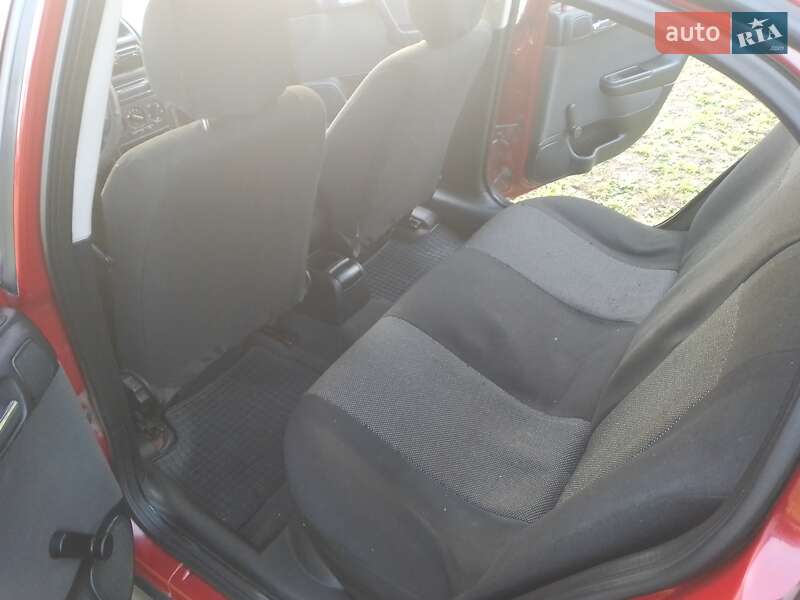 Седан Opel Astra 2007 в Тлумаче фото 2 Седан Opel Astra 2007 в Тлумаче