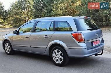 Универсал Opel Astra 2008 в 