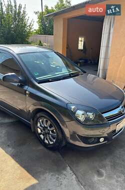 Універсал Opel Astra 2010 в 