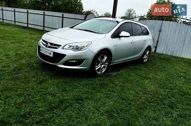 Универсал Opel Astra 2014 в 