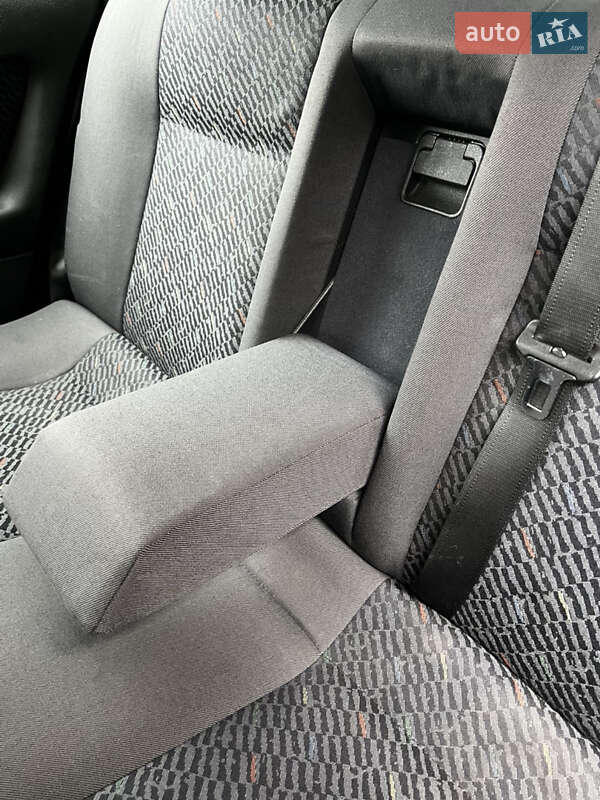 Хэтчбек Opel Astra 2001 в Киеве фото 24 Хэтчбек Opel Astra 2001 в Киеве