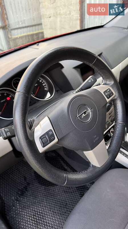 Opel Astra 2008