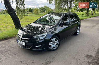 Универсал Opel Astra 2014 в 