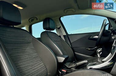 Универсал Opel Astra 2014 в 
