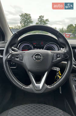 Универсал Opel Astra 2017 в 