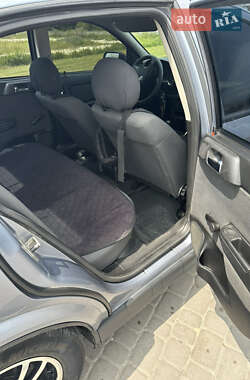 Седан Opel Astra 2007 в 