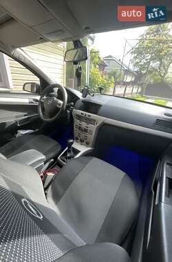 Универсал Opel Astra 2008 в 