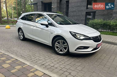 Универсал Opel Astra 2019 в 