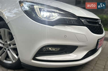 Универсал Opel Astra 2019 в 
