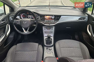 Универсал Opel Astra 2019 в 