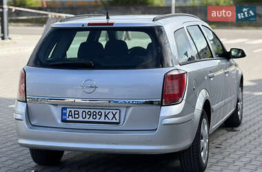 Универсал Opel Astra 2006 в 