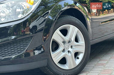 Универсал Opel Astra 2009 в 