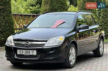 Универсал Opel Astra 2009 в 