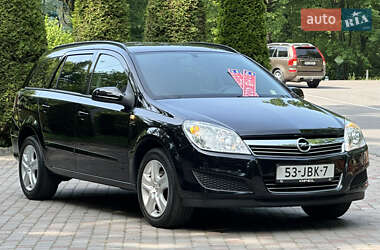 Универсал Opel Astra 2009 в 