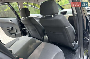Универсал Opel Astra 2009 в 