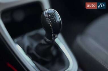 Универсал Opel Astra 2011 в 