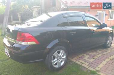 Седан Opel Astra 2011 в 
