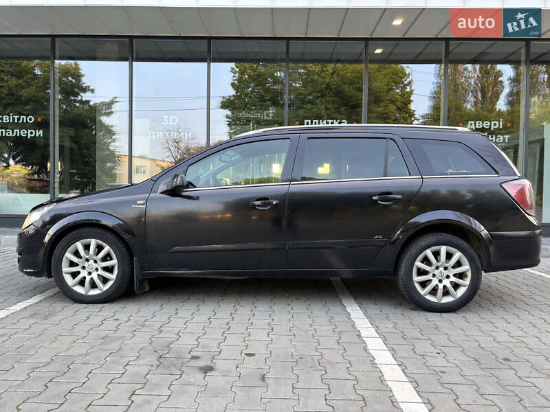 Универсал Opel Astra 2005 в Хмельницком