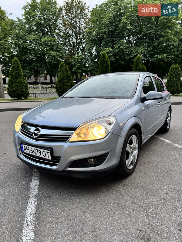 Opel Astra 2007