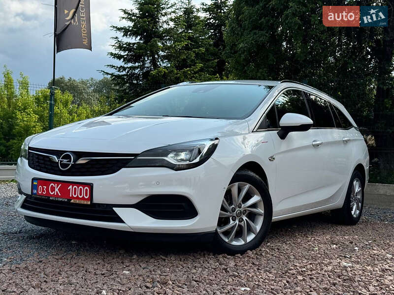 Универсал Opel Astra 2021 в Дрогобыче