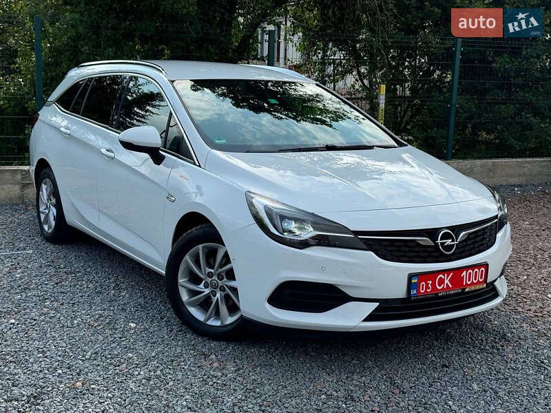 Универсал Opel Astra 2021 в Дрогобыче