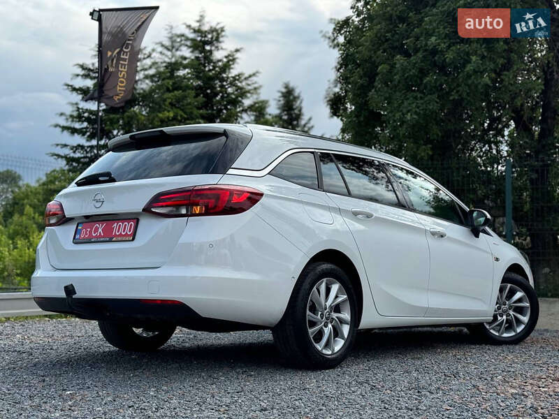Универсал Opel Astra 2021 в Дрогобыче