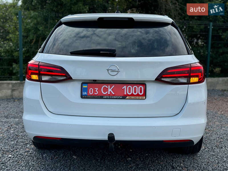 Универсал Opel Astra 2021 в Дрогобыче